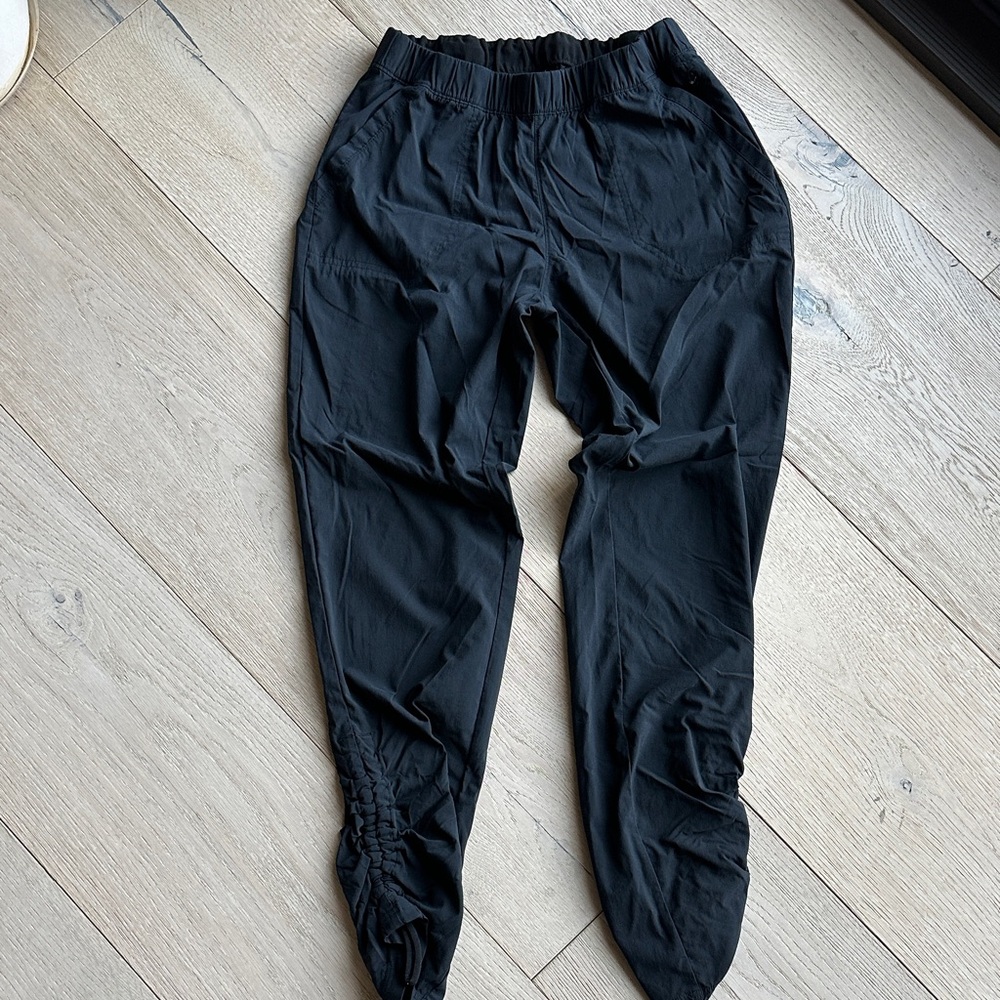 Prana Charcoal Elastic Waist Pants
